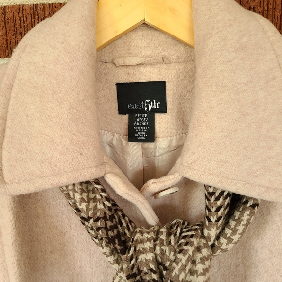 NWOT Warm Wool Light Tan/Cream Mid-long Pea Coat - Picture 3 of 7